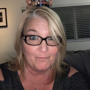 Meet your Posher, Sindy